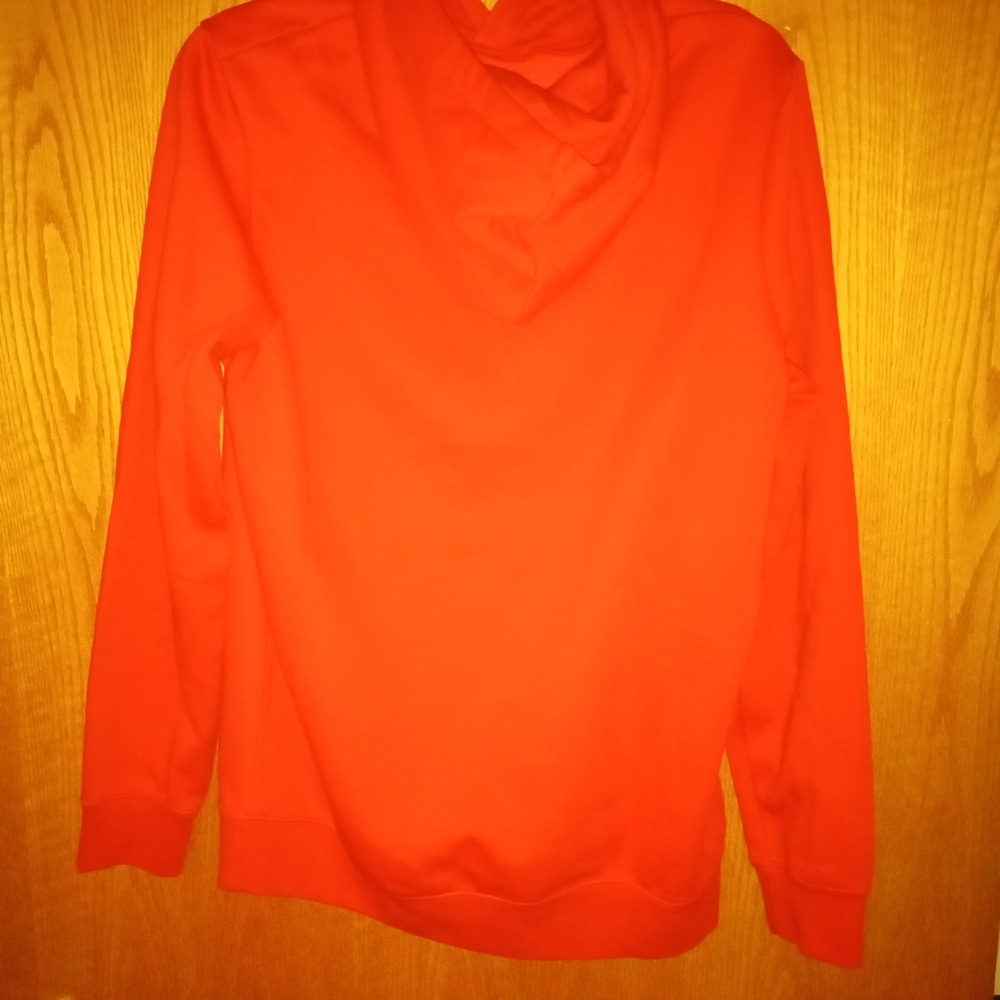 PUMA Men's Red Hoodie - Picture 3 of 8